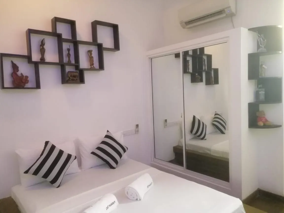 Pensionat Beach Hotel D87 Negombo Sri Lanka