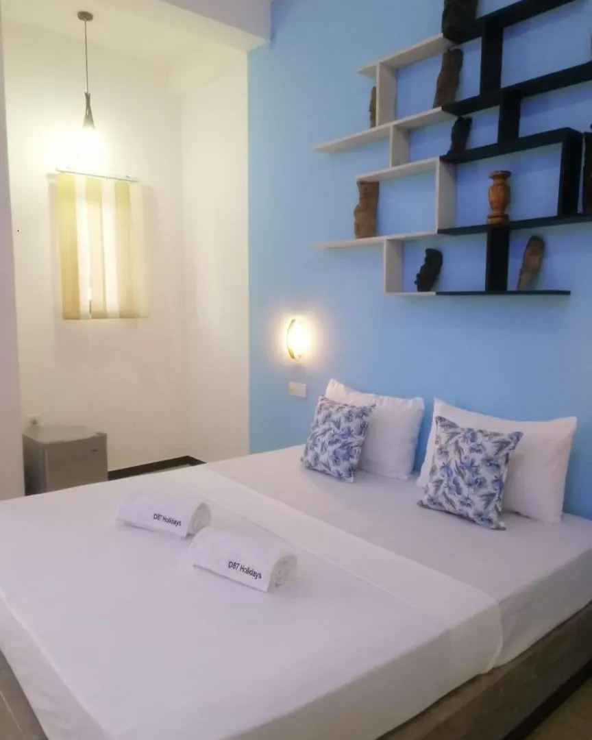 Pensionat Beach Hotel D87 Negombo
